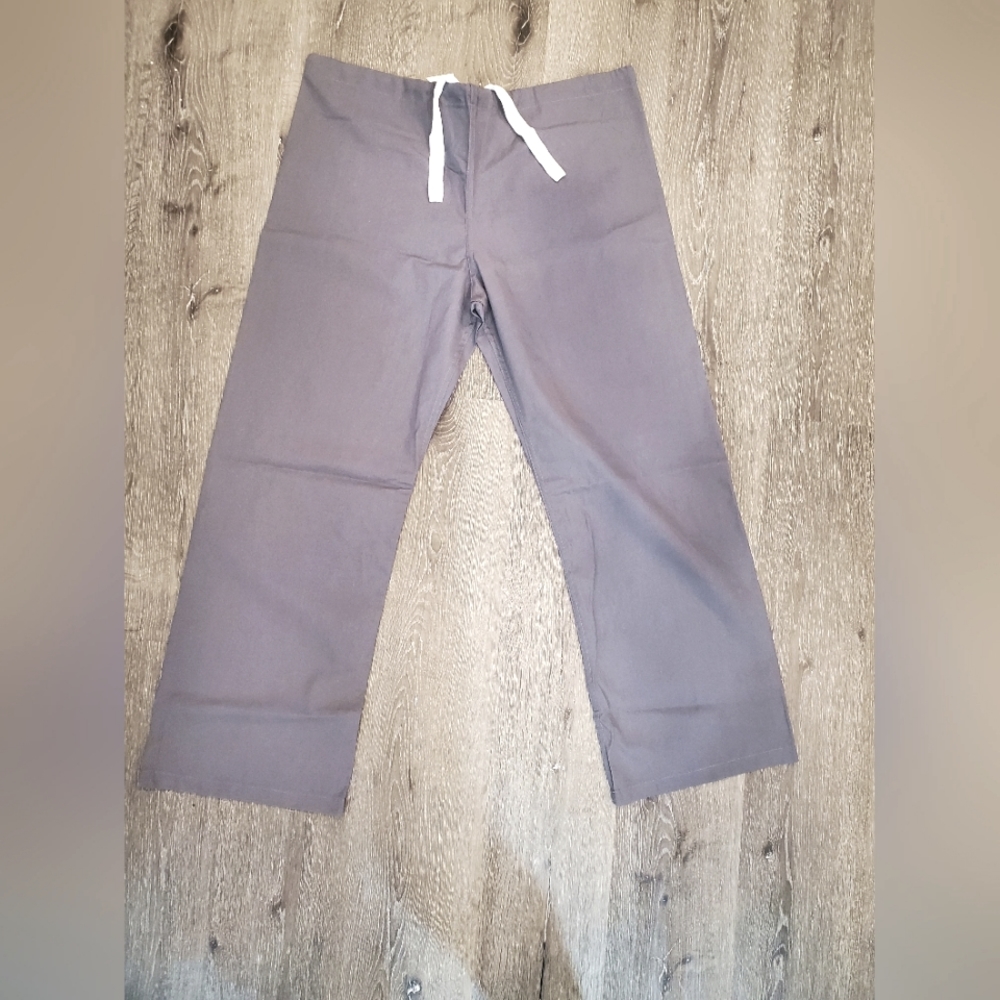 Urbane scrubs pants. Brand new with tags size medium